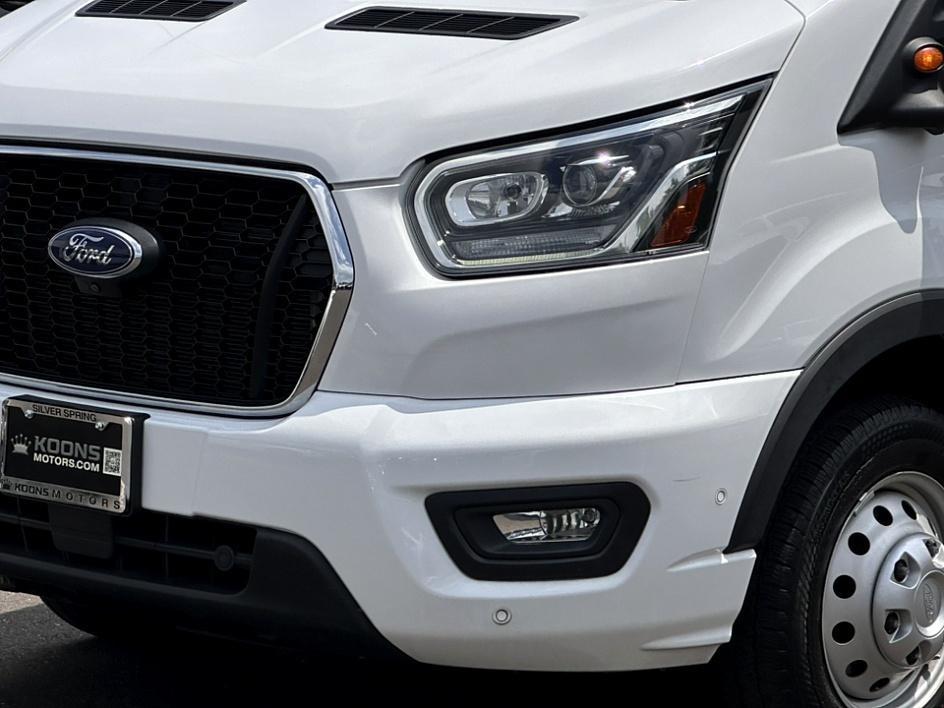 2023 Ford Transit Passenger Van Photo in Silver Spring, MD 20904