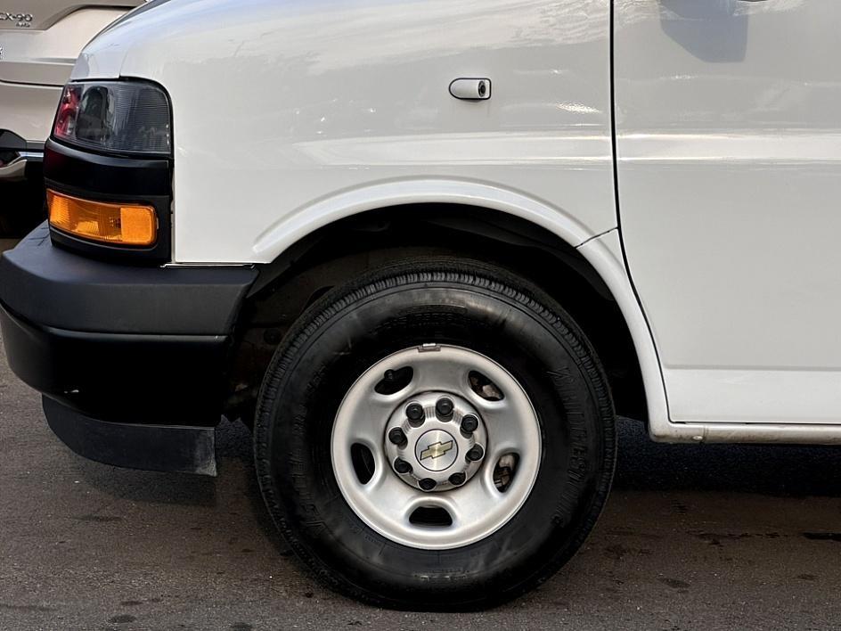 2022 Chevrolet Express 3500 Photo in Silver Spring, MD 20904