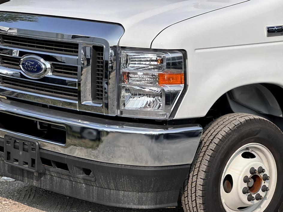 2024 Ford F-350 Super Duty Chassis Cab Photo in Silver Spring, MD 20904