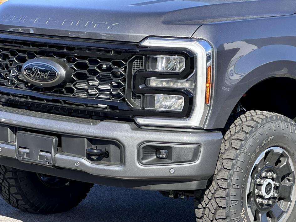 2025 Ford F-350 Super Duty Photo in Silver Spring, MD 20904