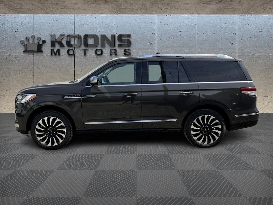 2024 Lincoln Navigator Photo in Bethesda, MD 20814