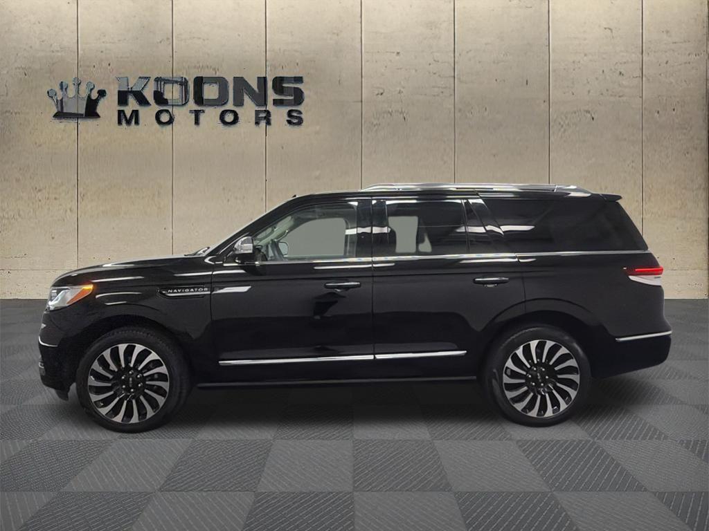 2023 Lincoln Navigator Photo in Bethesda, MD 20814