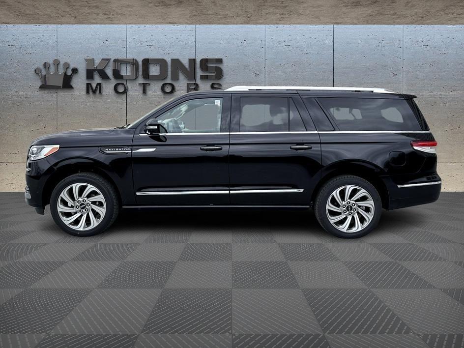 2024 Lincoln Navigator Photo in Bethesda, MD 20814