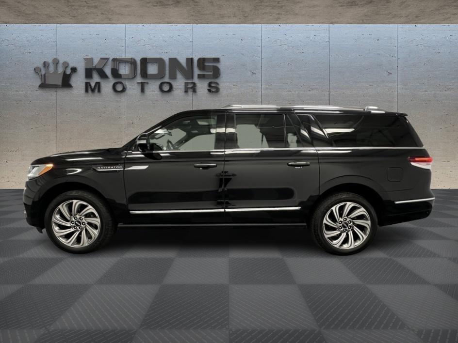 2022 Lincoln Navigator Photo in Bethesda, MD 20814