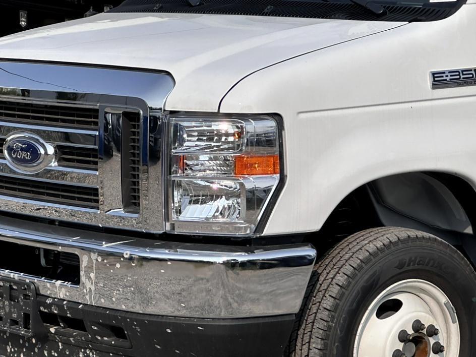 2024 Ford F-350 Super Duty Chassis Cab Photo in Silver Spring, MD 20904