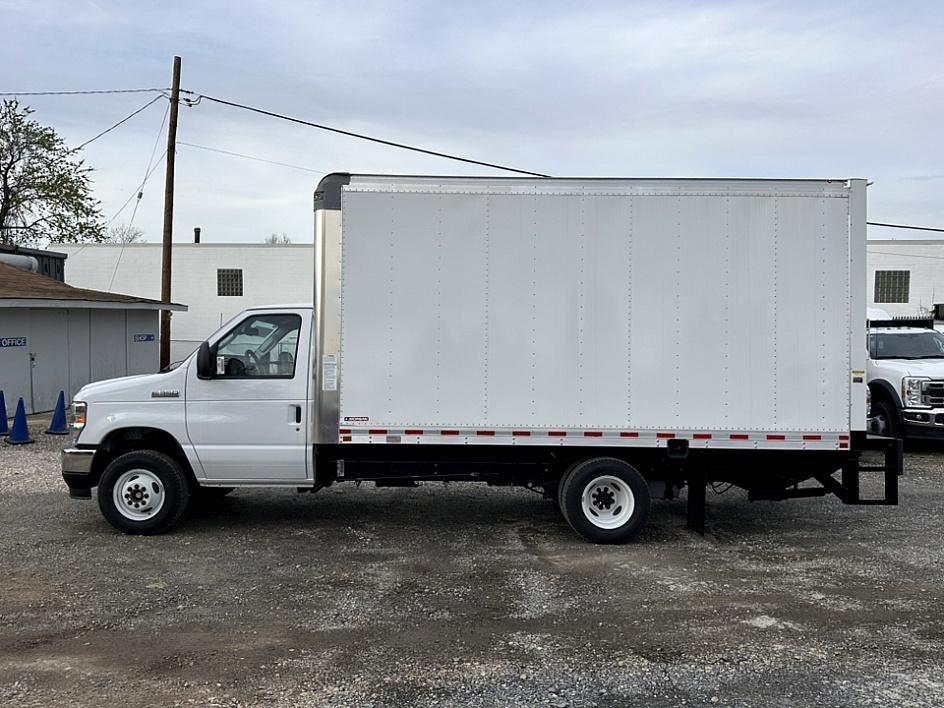 2026 Ford F-350 Super Duty Chassis Cab Photo in Silver Spring, MD 20904