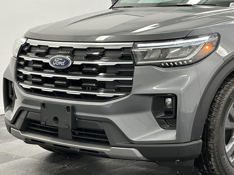 2025 Ford Explorer Photo in Silver Spring, MD 20904
