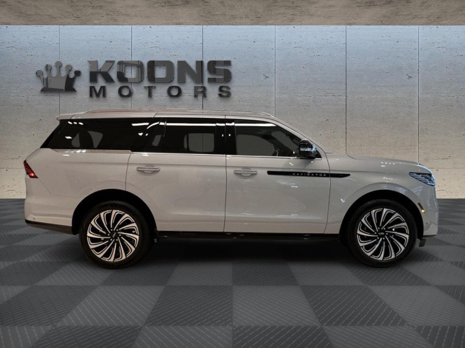 2025 Lincoln Navigator Photo in Bethesda, MD 20814