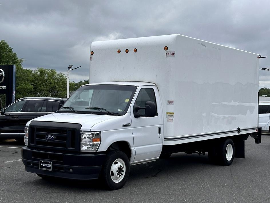 2024 Ford E-350SD Photo in Silver Spring, MD 20904