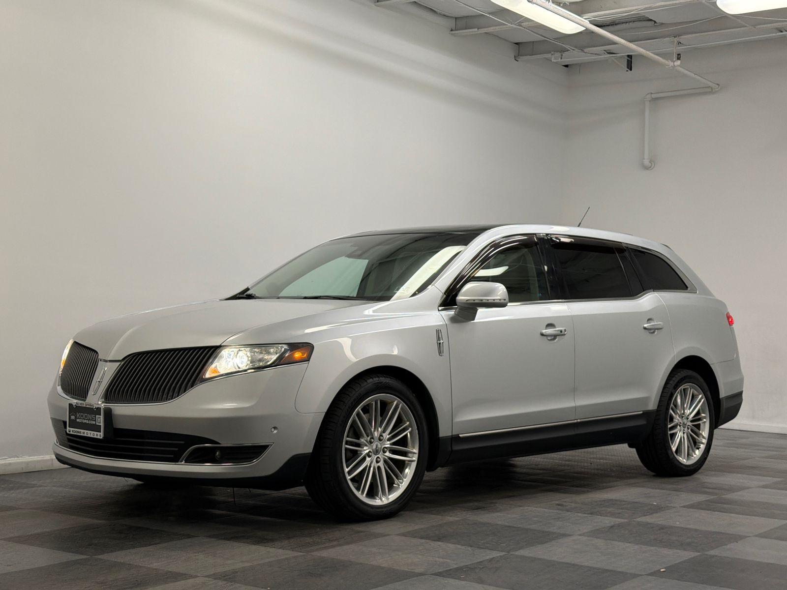 2014 Lincoln MKT Photo in Bethesda, MD 20814
