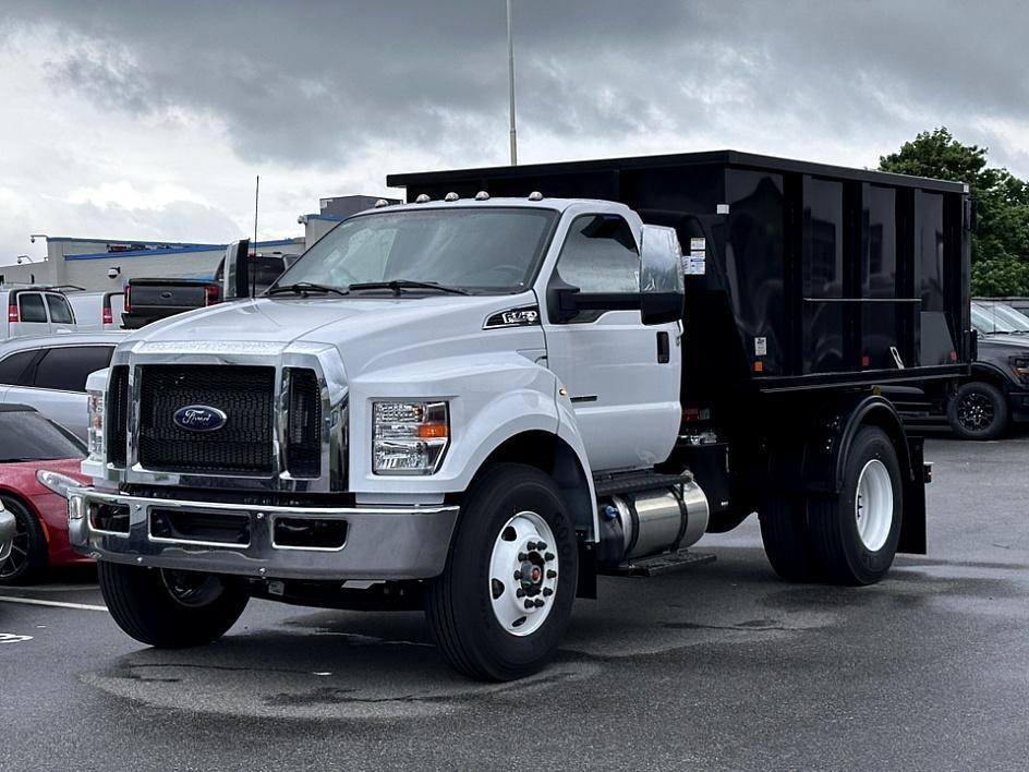 2025 Ford F-650, F-750 Photo in Silver Spring, MD 20904