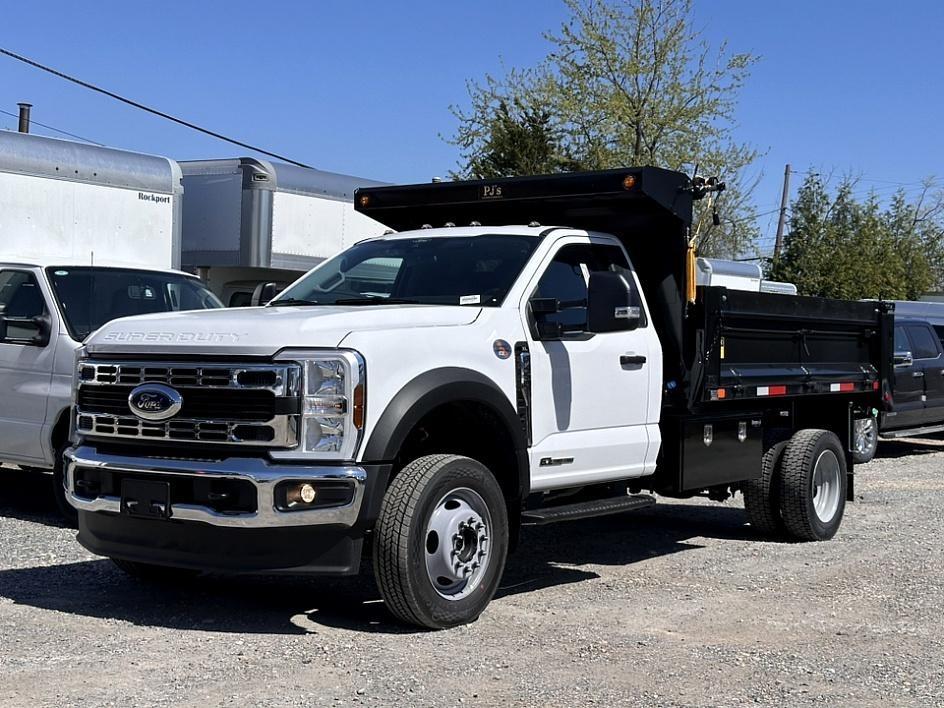 2025 Ford F-450 Photo in Silver Spring, MD 20904