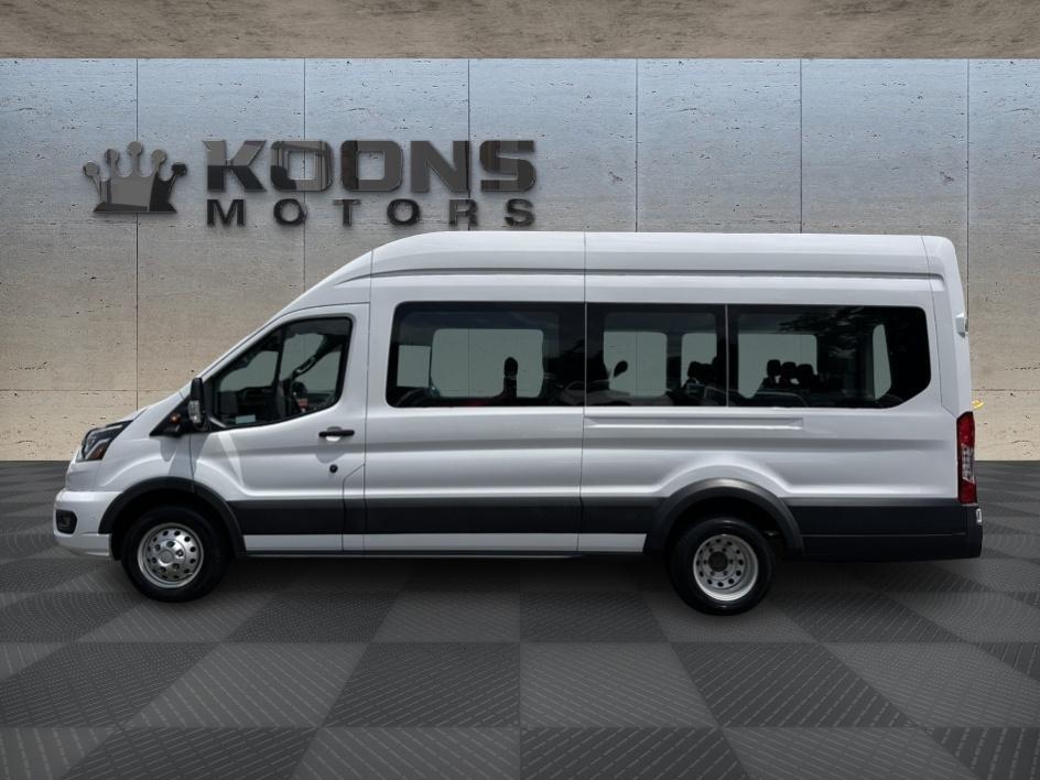 2023 Ford Transit Passenger Van Photo in Silver Spring, MD 20904