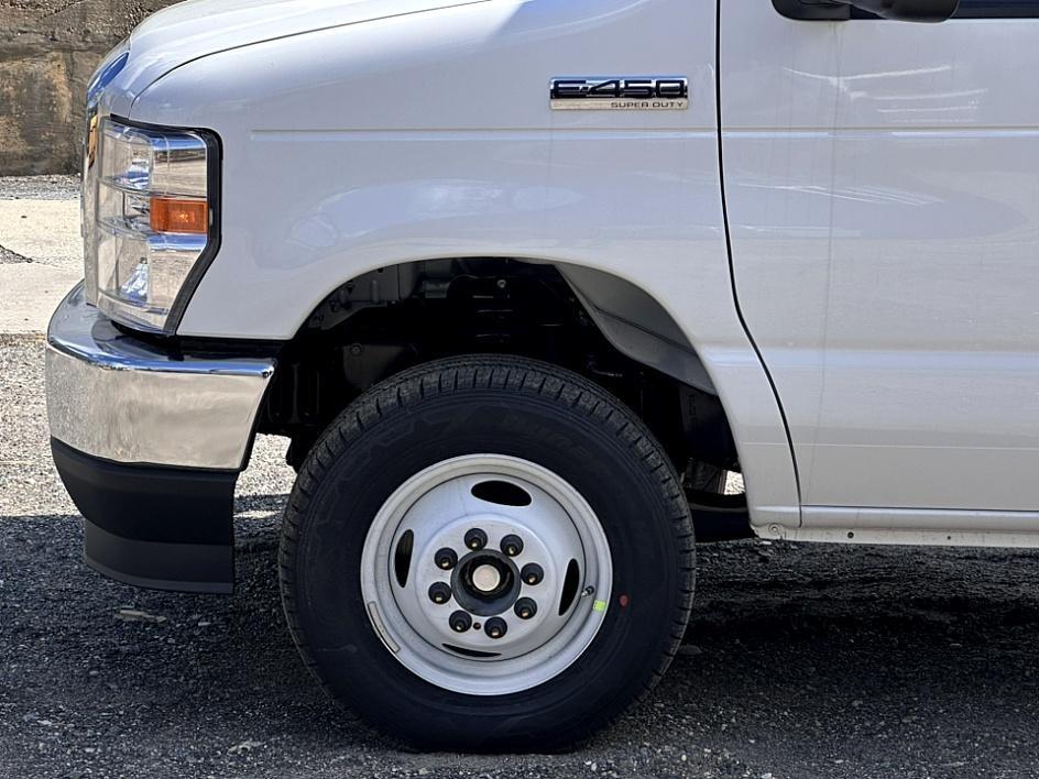 2026 Ford F-450 Super Duty Photo in Silver Spring, MD 20904