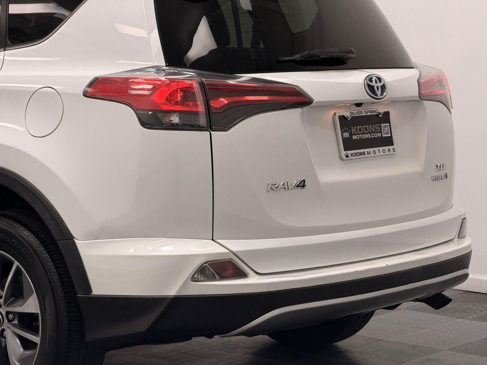 2018 Toyota RAV4 Hybrid Photo in Silver Spring, MD 20904