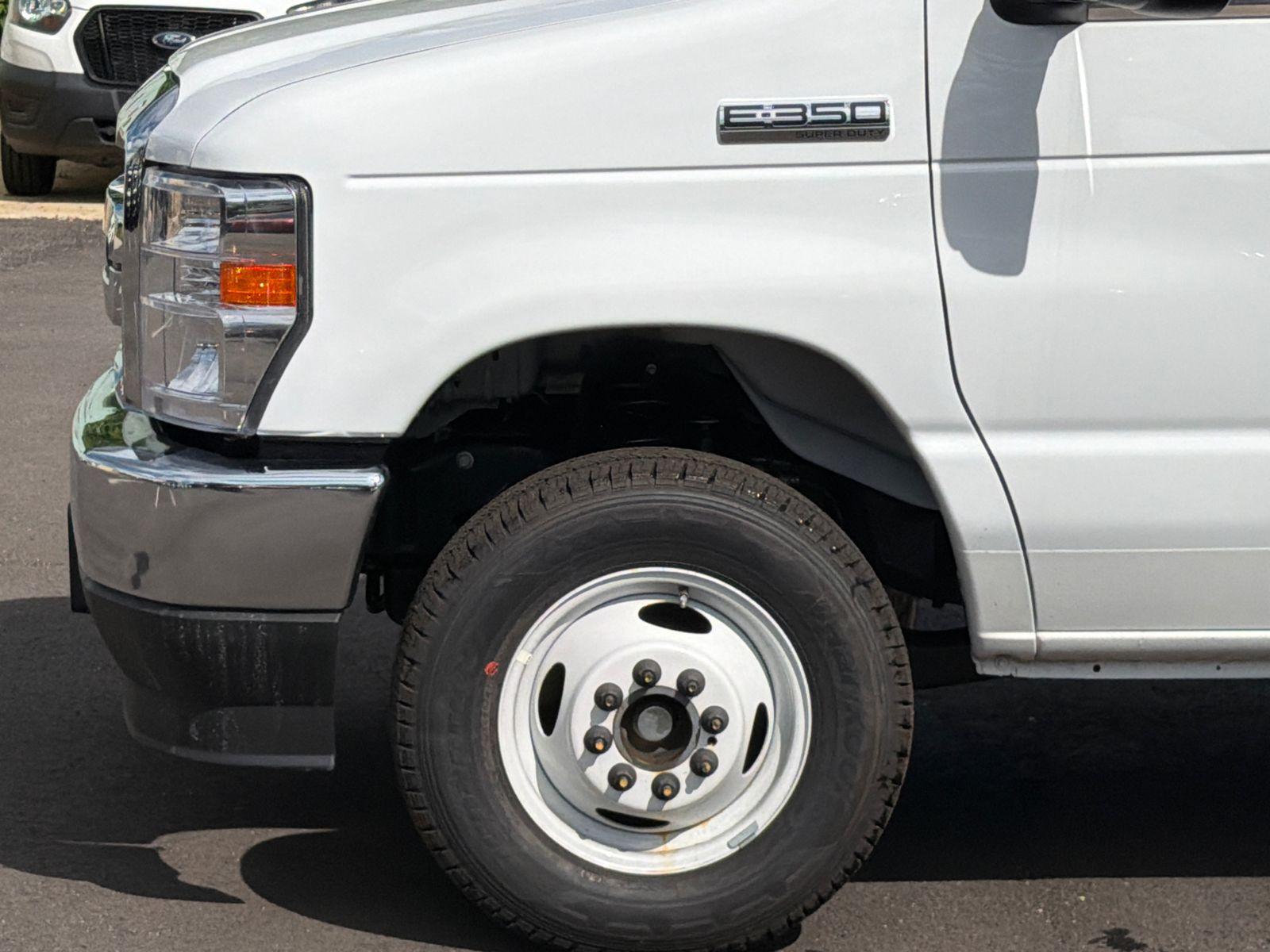 2027 Ford E-350SD Photo in Silver Spring, MD 20904