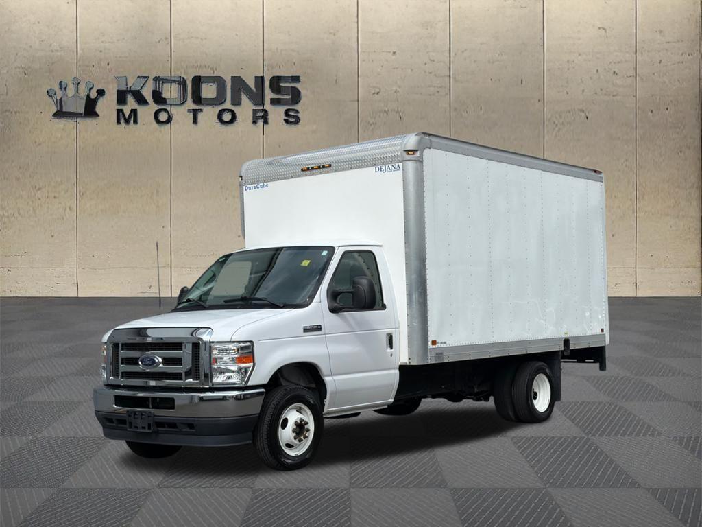 2023 Ford E-350SD Photo in Silver Spring, MD 20904
