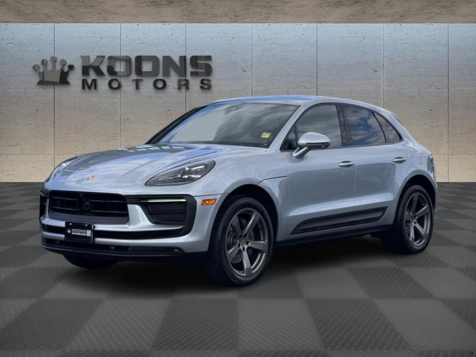 2024 Porsche Macan Photo in Silver Spring, MD 20904