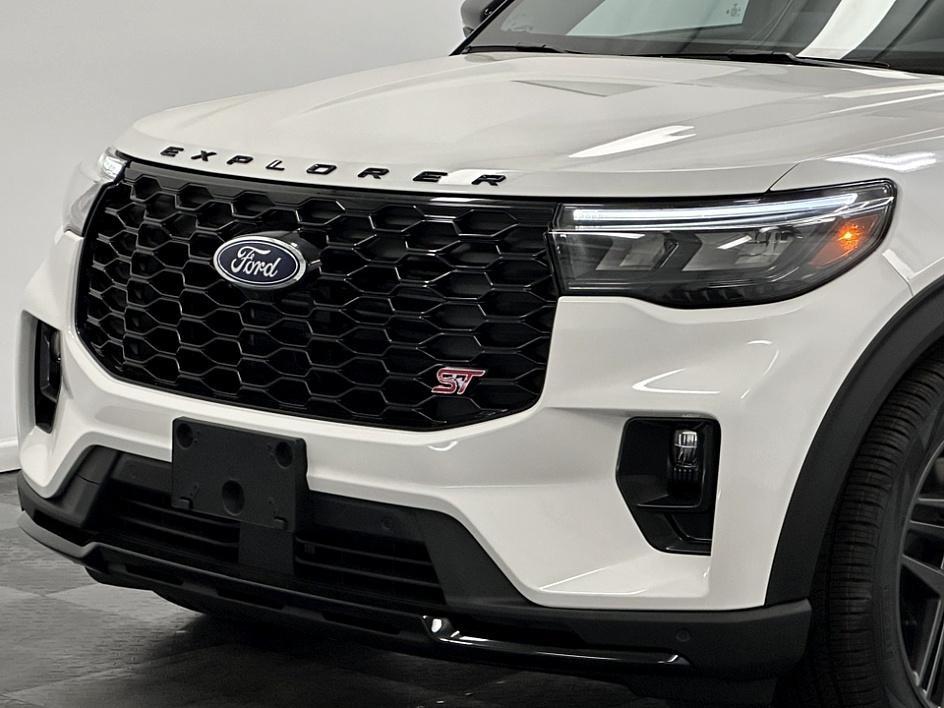 2025 Ford Explorer Photo in Silver Spring, MD 20904