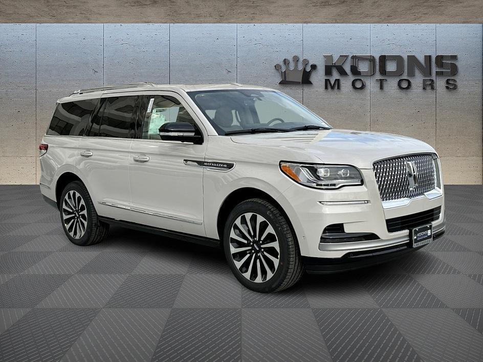 2024 Lincoln Navigator Photo in Bethesda, MD 20814