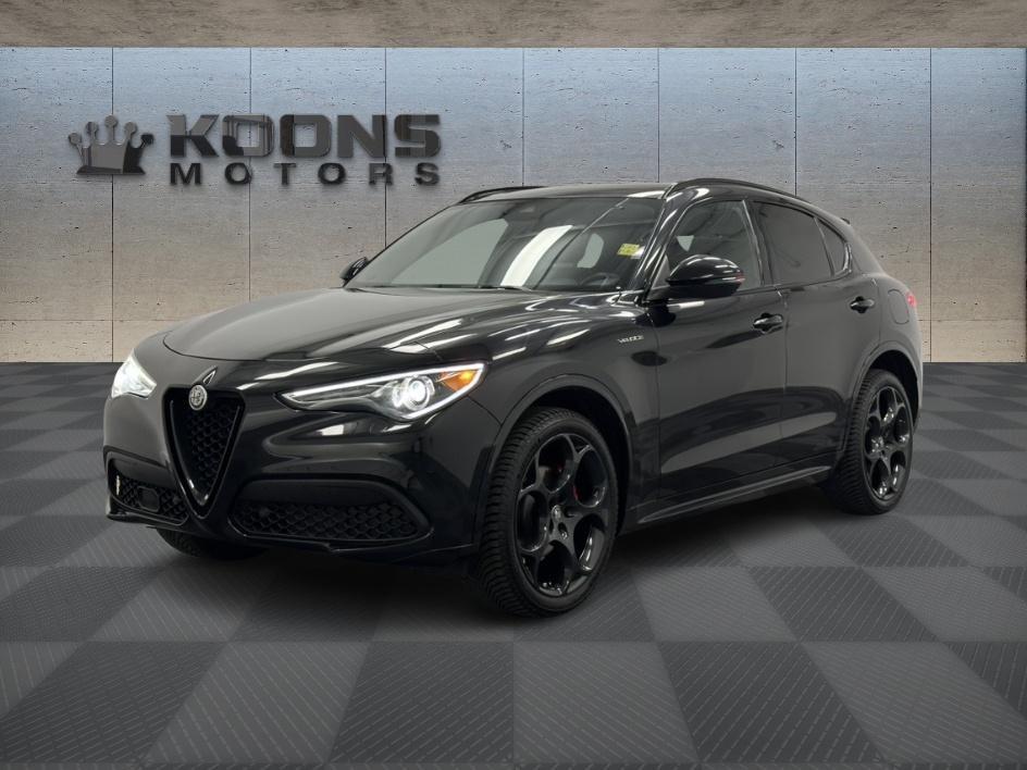 2022 Alfa Romeo Stelvio Photo in Silver Spring, MD 20904