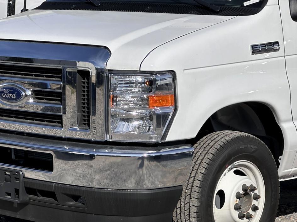 2024 Ford F-350 Super Duty Chassis Cab Photo in Silver Spring, MD 20904