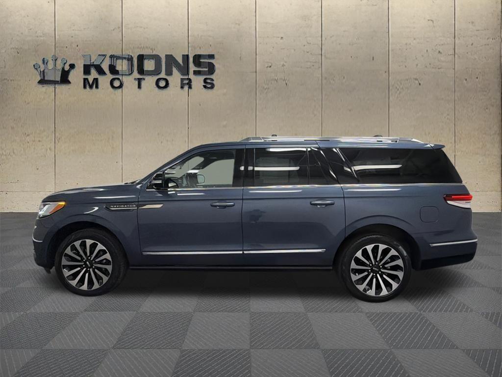 2023 Lincoln Navigator L Photo in Bethesda, MD 20814