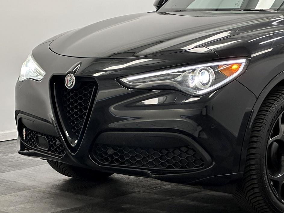 2022 Alfa Romeo Stelvio Photo in Silver Spring, MD 20904