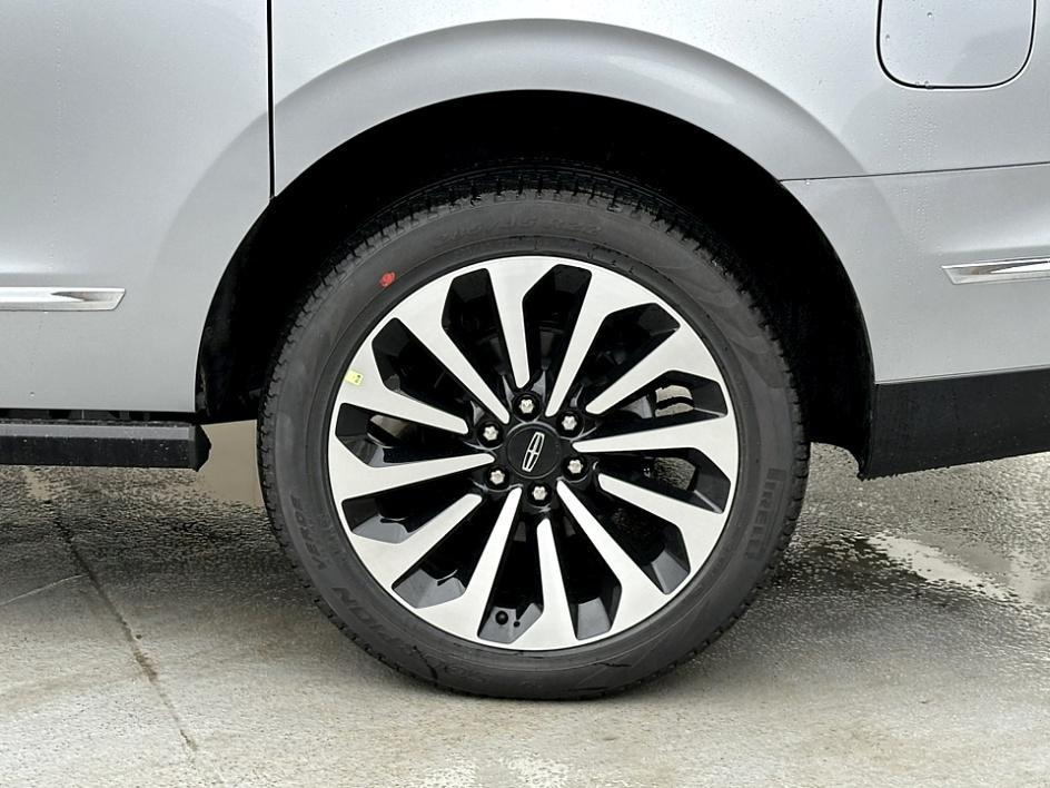 2024 Lincoln Navigator Photo in Bethesda, MD 20814