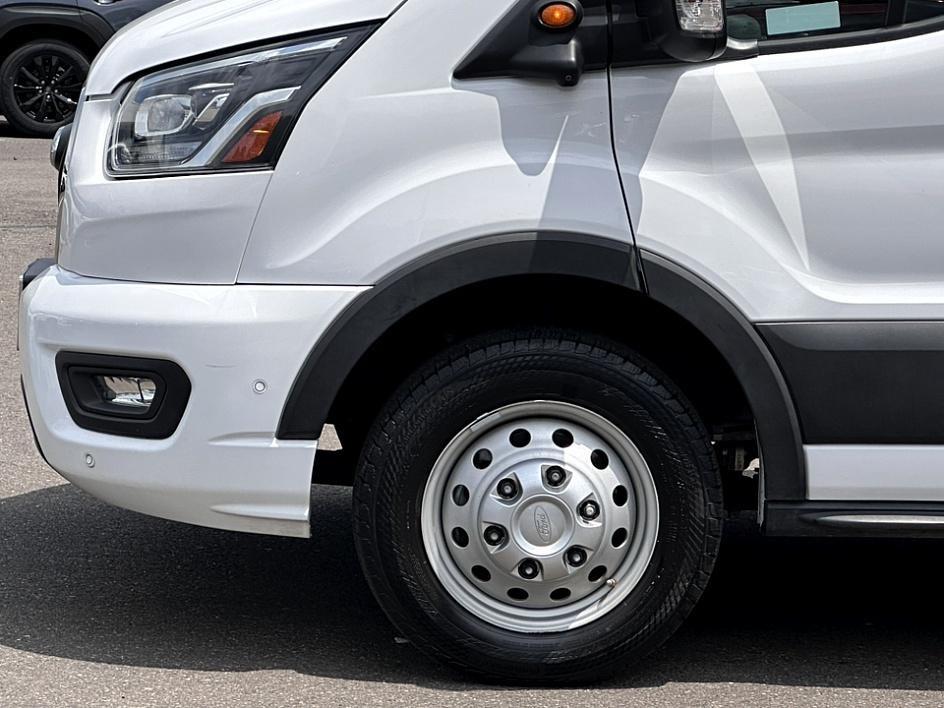 2023 Ford Transit Passenger Van Photo in Silver Spring, MD 20904