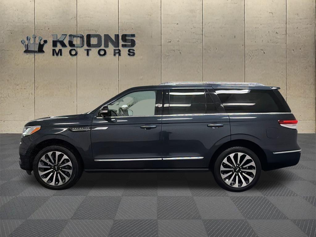 2022 Lincoln Navigator Photo in Silver Spring, MD 20904