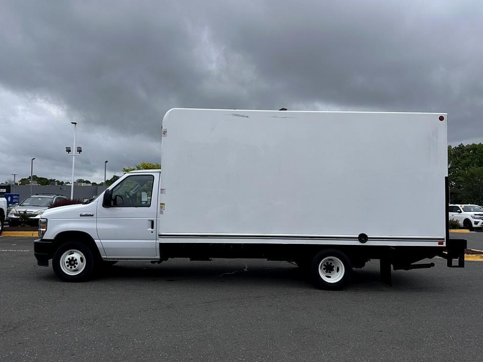 2024 Ford E-350SD Photo in Silver Spring, MD 20904