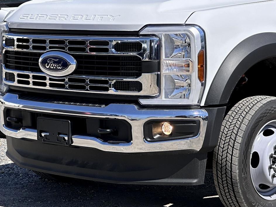2025 Ford F-450 Photo in Silver Spring, MD 20904