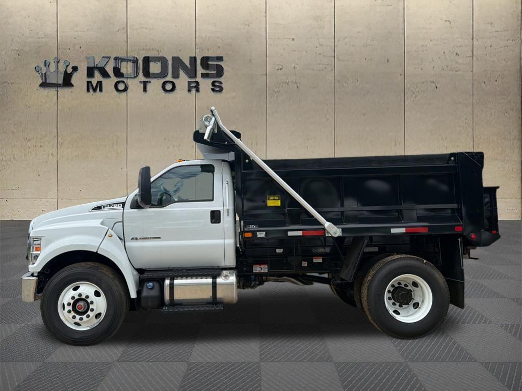 2026 Ford F-750SD Photo in Silver Spring, MD 20904