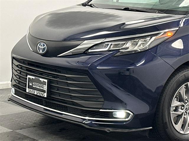 2021 Toyota Sienna Photo in Bethesda, MD 20814