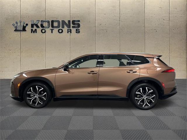 2025 Toyota Crown Signia Photo in Bethesda, MD 20814