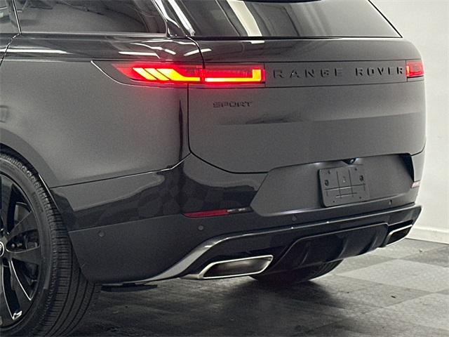 2025 Land Rover Range Rover Sport Photo in Bethesda, MD 20814